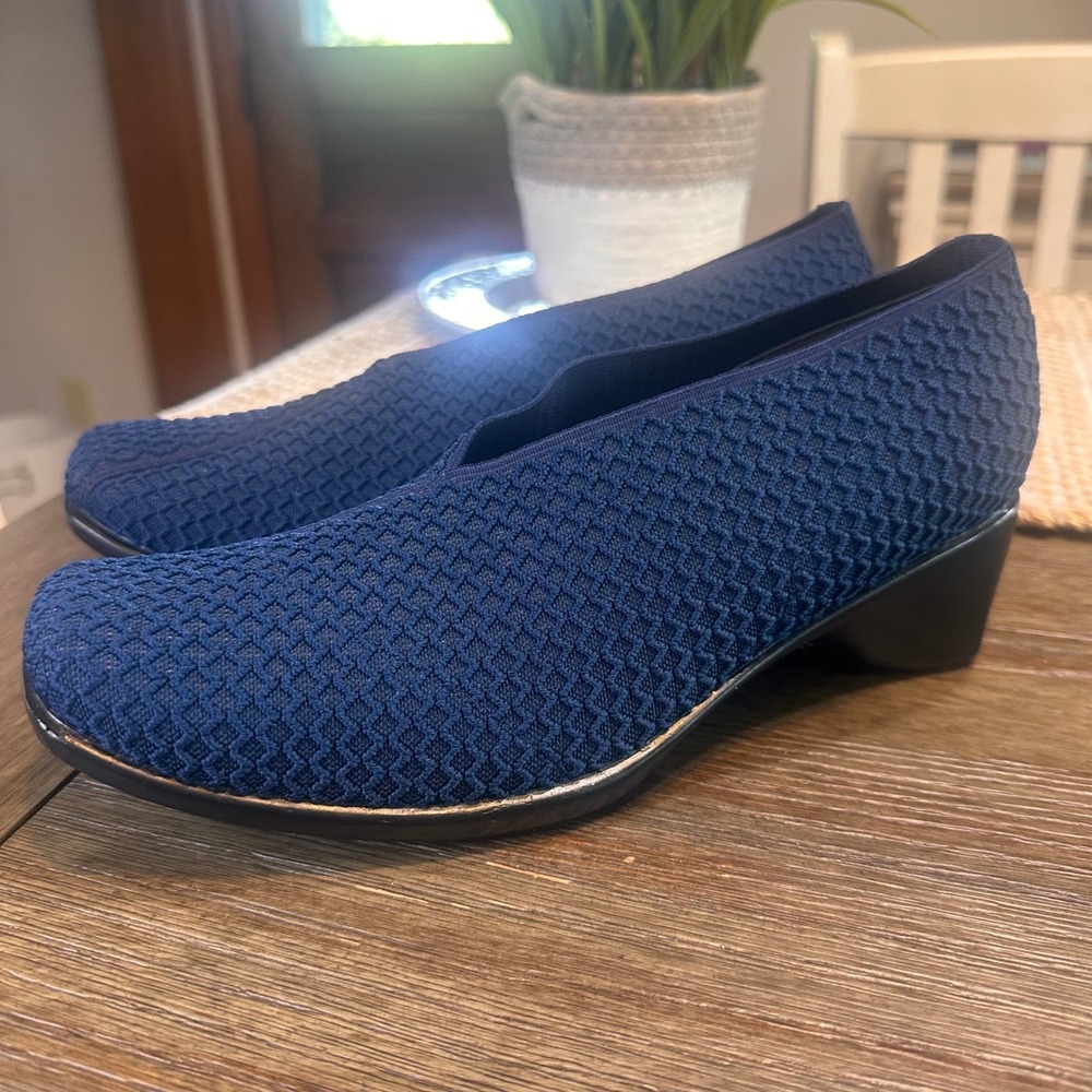 San Miguel Blue Knit Comfort‎ Slip On Wedge Heel Shoes Women's Size 7